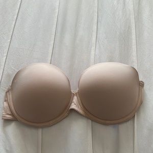 Push up strapless bra